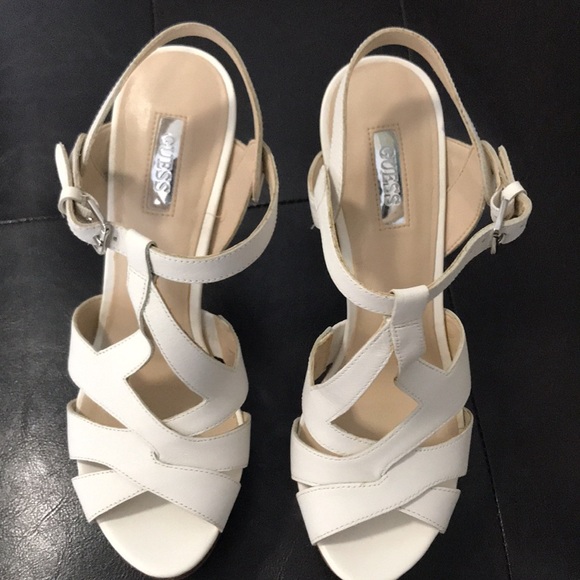 Guess platform heels. Brand new. Size 7.5 - Picture 2 of 9